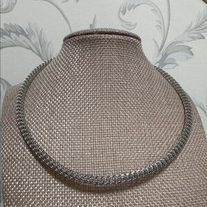 🩶 Women’s Silver Necklace EUC jewelry